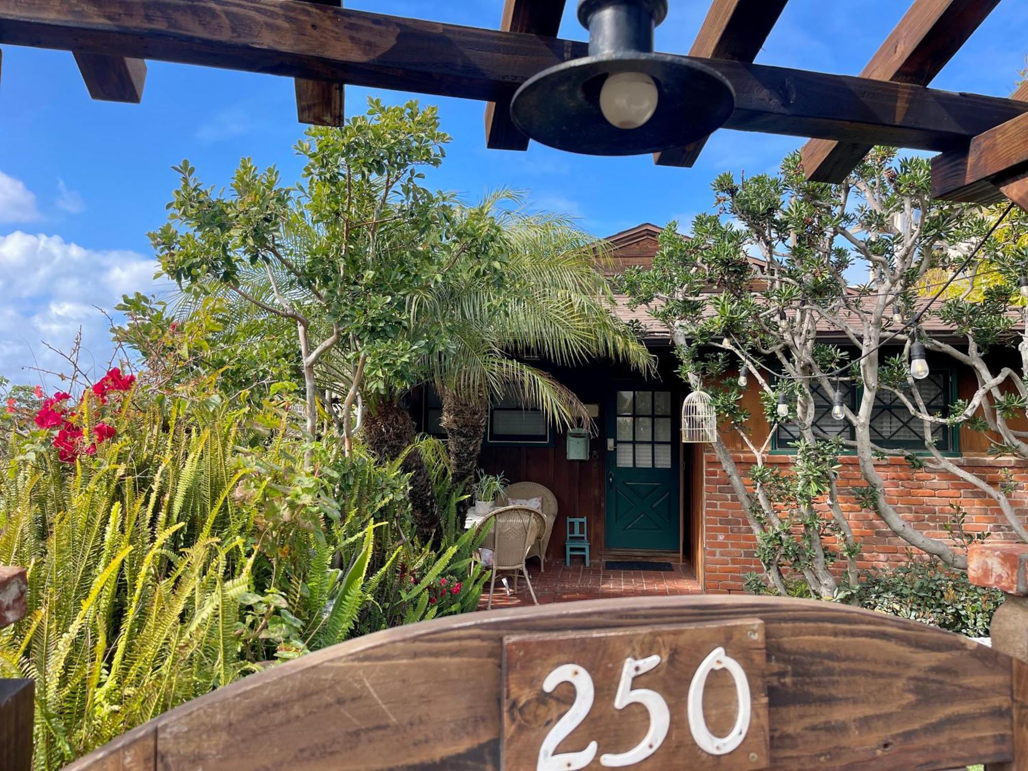 Redwood Hollow Cottages ซานดิเอโก ภายนอก รูปภาพ
